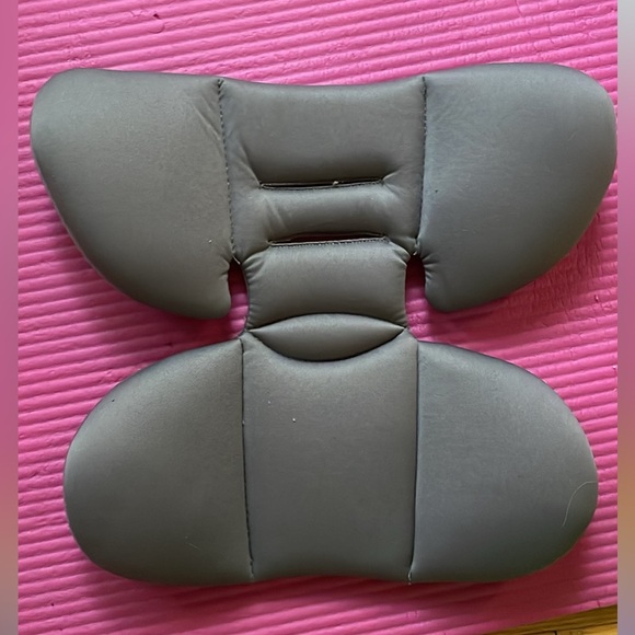 Infant car seat inserts - jolly jumper head support - Picture 2 of 4